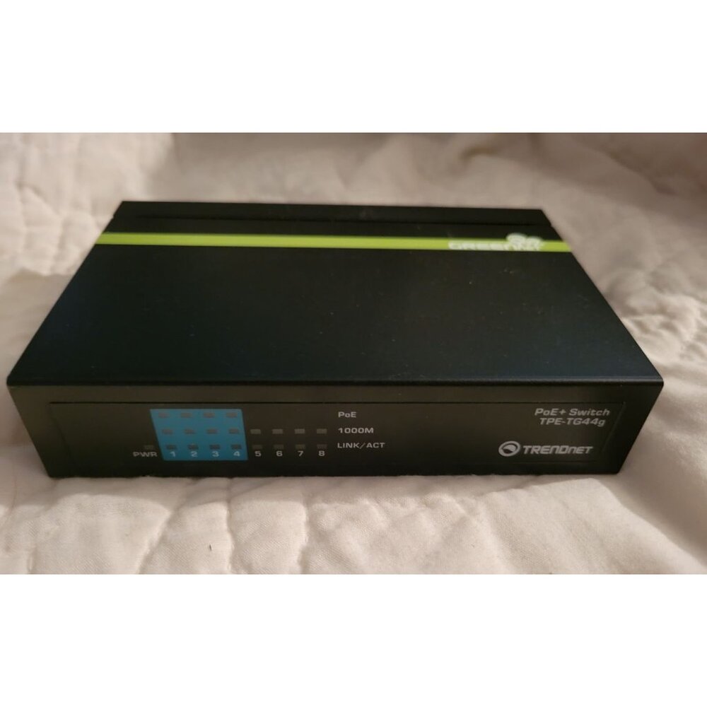 TRENDnet TPE-TG82G 8-Port Gigabit PoE+ Switch